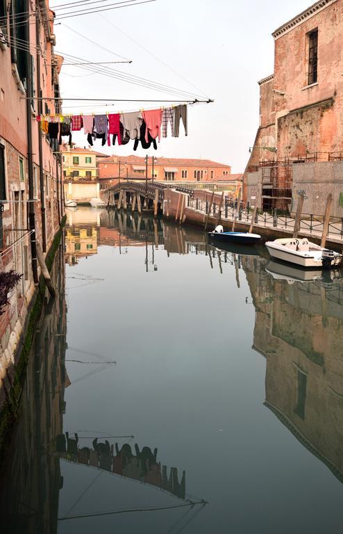 Biennale 252 Apartment Venice Bilik gambar