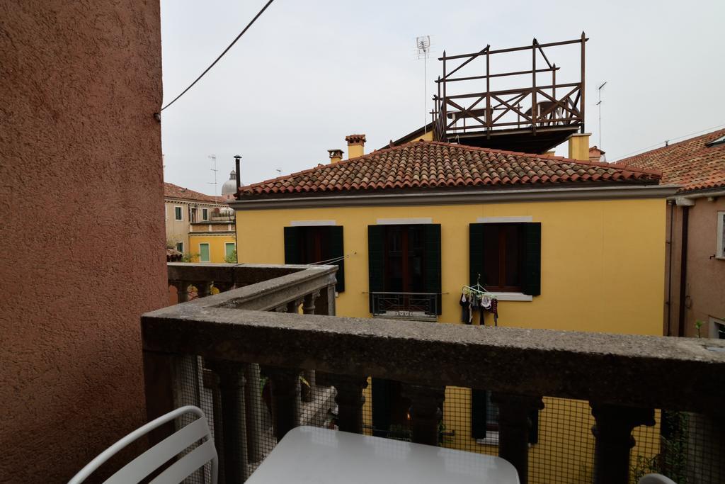 Biennale 252 Apartment Venice Bilik gambar