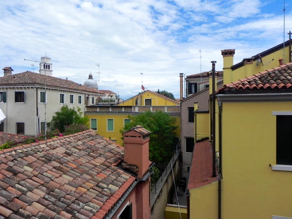 Biennale 252 Apartment Venice Bilik gambar